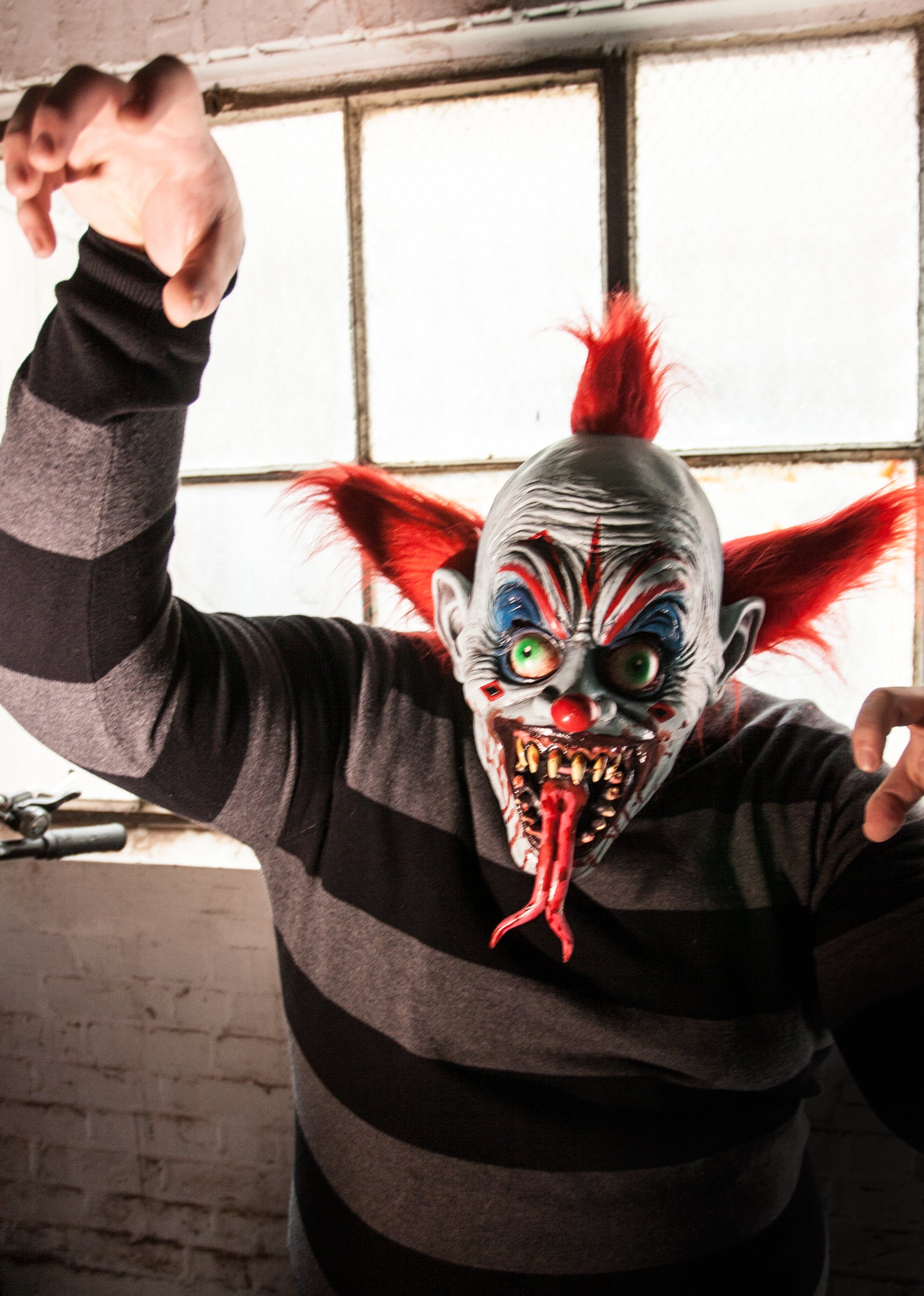 Skeezy the Killer Clown | Professional Halloween Scary Clown Mask